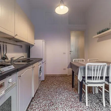 Azzurra - Metro Lodi فندق مبيت وإفطار